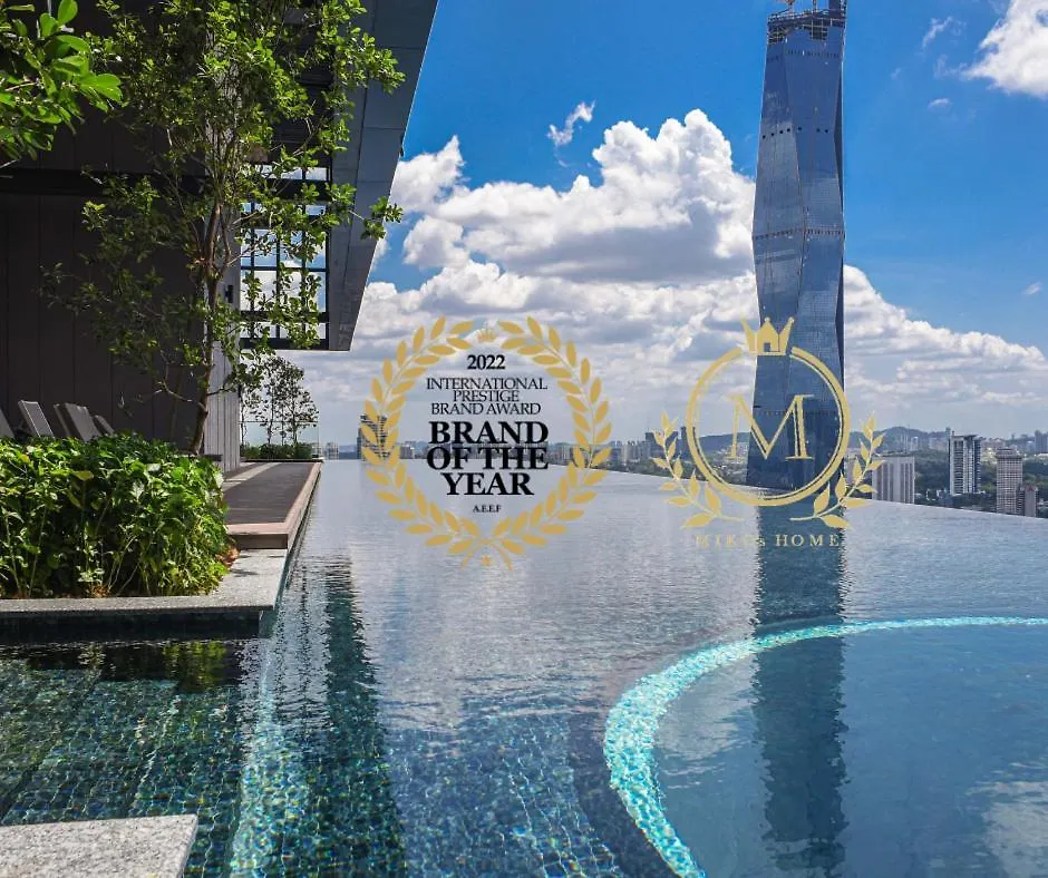 Apartment Infinity Pool Klcc Lalaport Deluxe Suite By Miko Kuala Lumpur