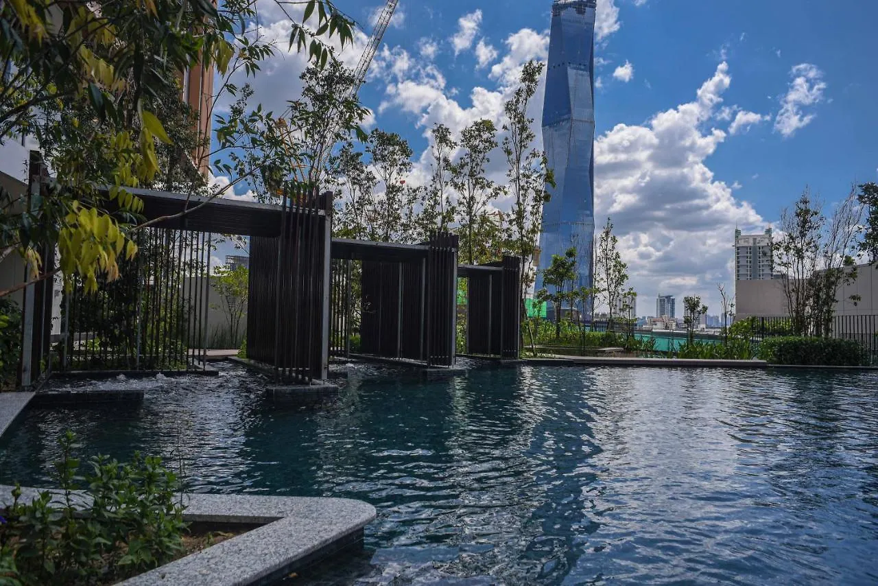 Apartment Infinity Pool Klcc Lalaport Deluxe Suite By Miko Kuala Lumpur