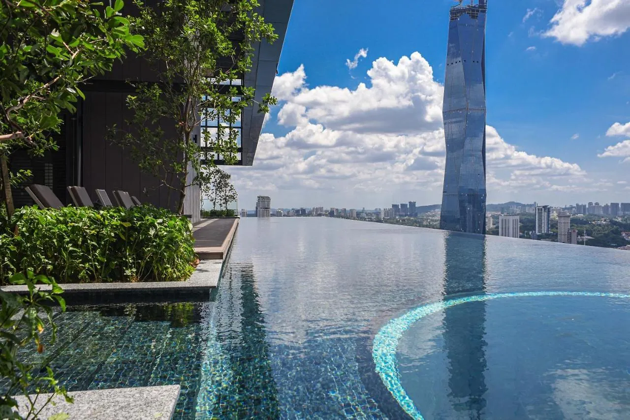 Infinity Pool Klcc Lalaport Deluxe Suite By Miko Kuala Lumpur 0*,