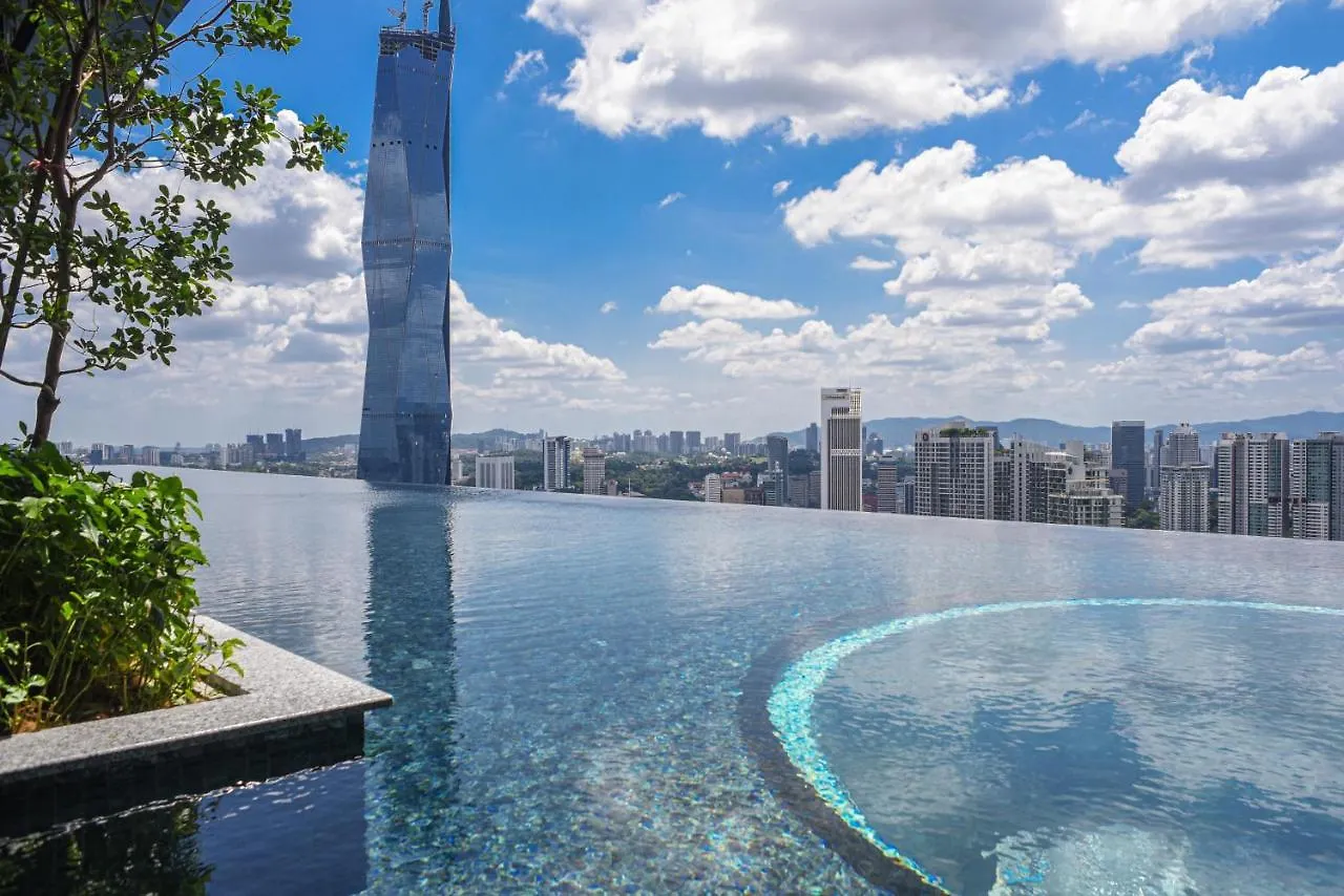 Infinity Pool Klcc Lalaport Deluxe Suite By Miko Kuala Lumpur Apartment